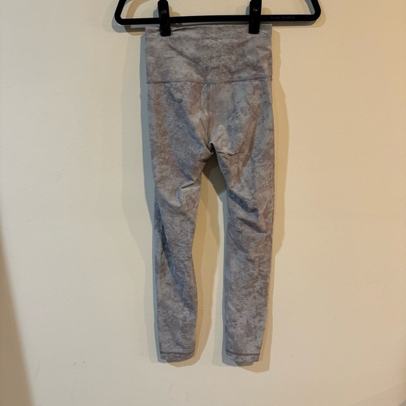 Lululemon Wunder Train High-Rise Tight 25" Tactile Jacquard Lunar Rock - Picture 5 of 8